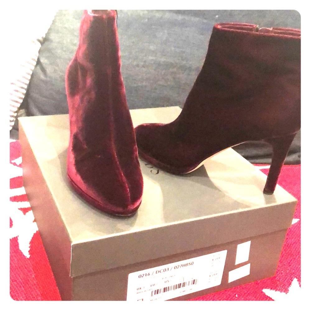 Hobbs booties